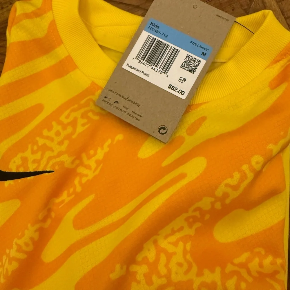 NIKE KIDS GARDIEN V GOALKEEPER LONG SLEEVE JERSEY YELLOW/UNIVERSITY GOLD